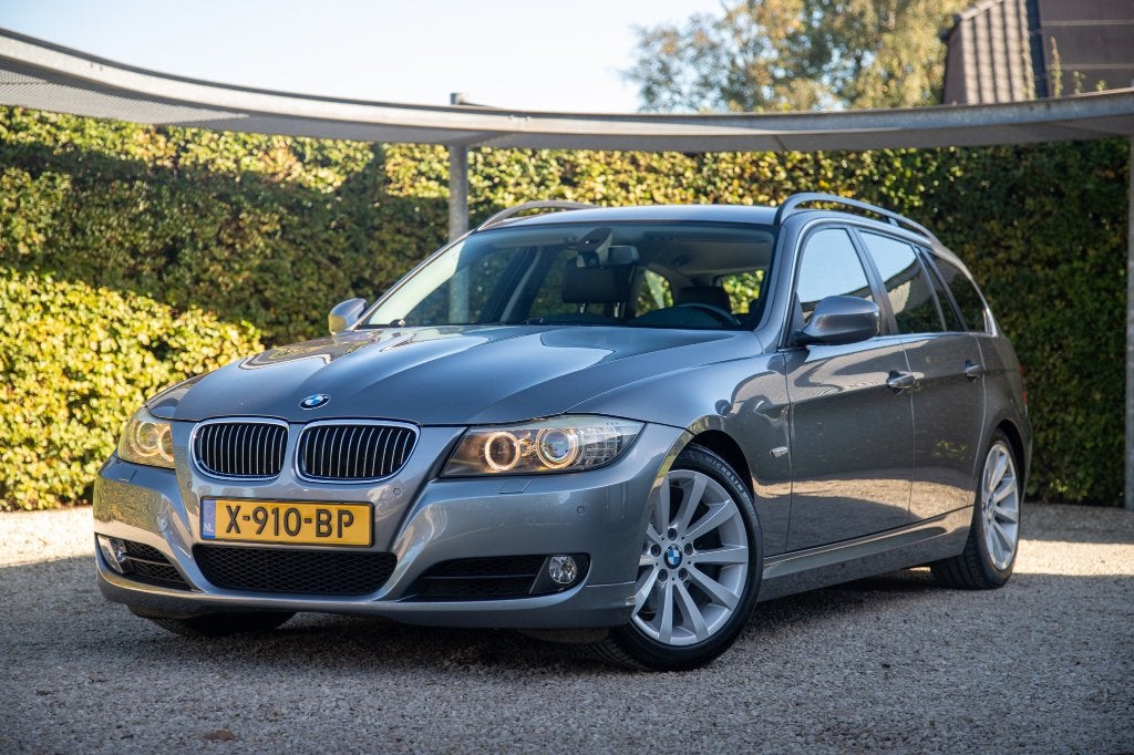 BMW 3-Serie Touring 325i | 169.000 KM | Carplay | HiFi |, Automaat, 745 kg, Achterwielaandrijving, Zwart