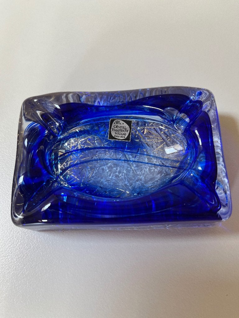 Asbak van Crystal Maastricht., Ophalen
