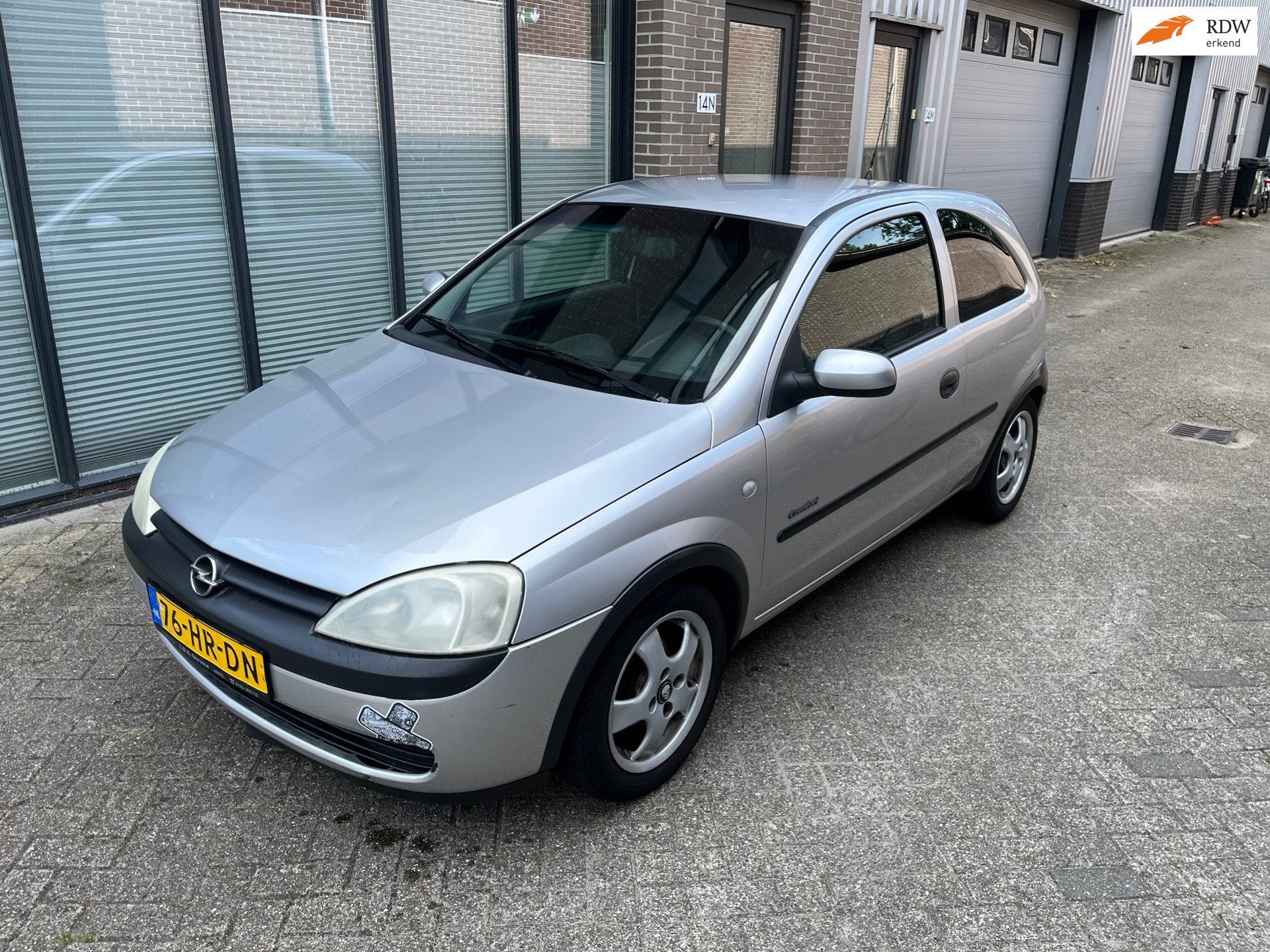 Opel Corsa 1.2-16V Comfort! 133 DKM NAP! Nw APK! Nette auto!, Voorwielaandrijving, Gebruikt, 31 €/maand, Origineel Nederlands
