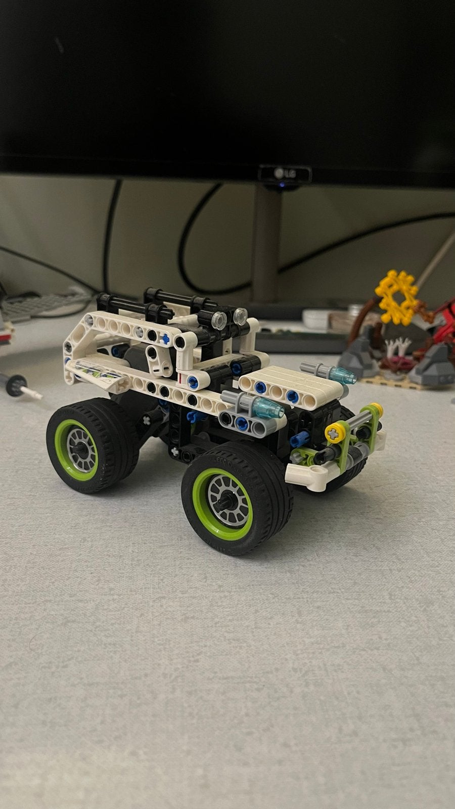 Lego Technic Off-Road Buggy - Wit/Groen, Lego, Ophalen of Verzenden, Zo goed als nieuw, Complete set