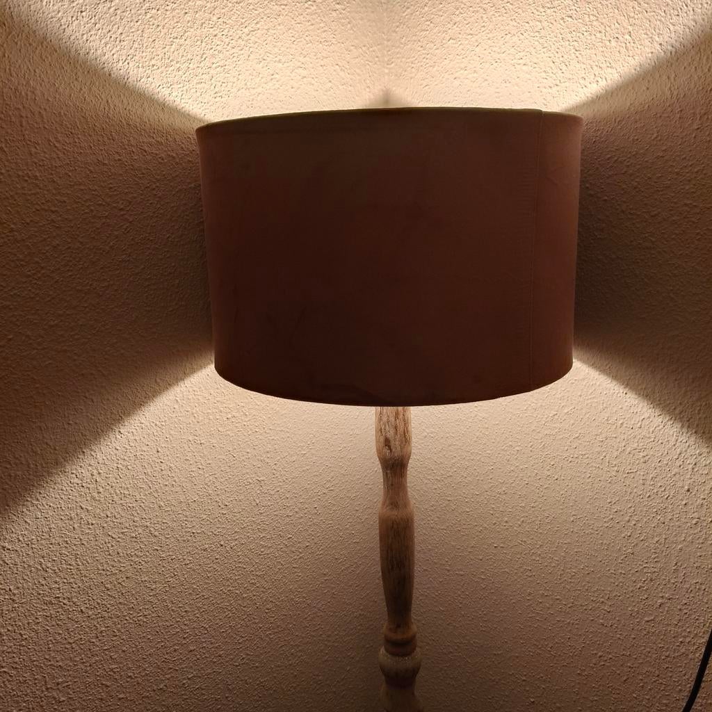 Oud roze velours lampenkap - Stijlvol en sfeervol, Huis en Inrichting, Lampen | Lampenkappen, Gebruikt, Rond, Ophalen of Verzenden