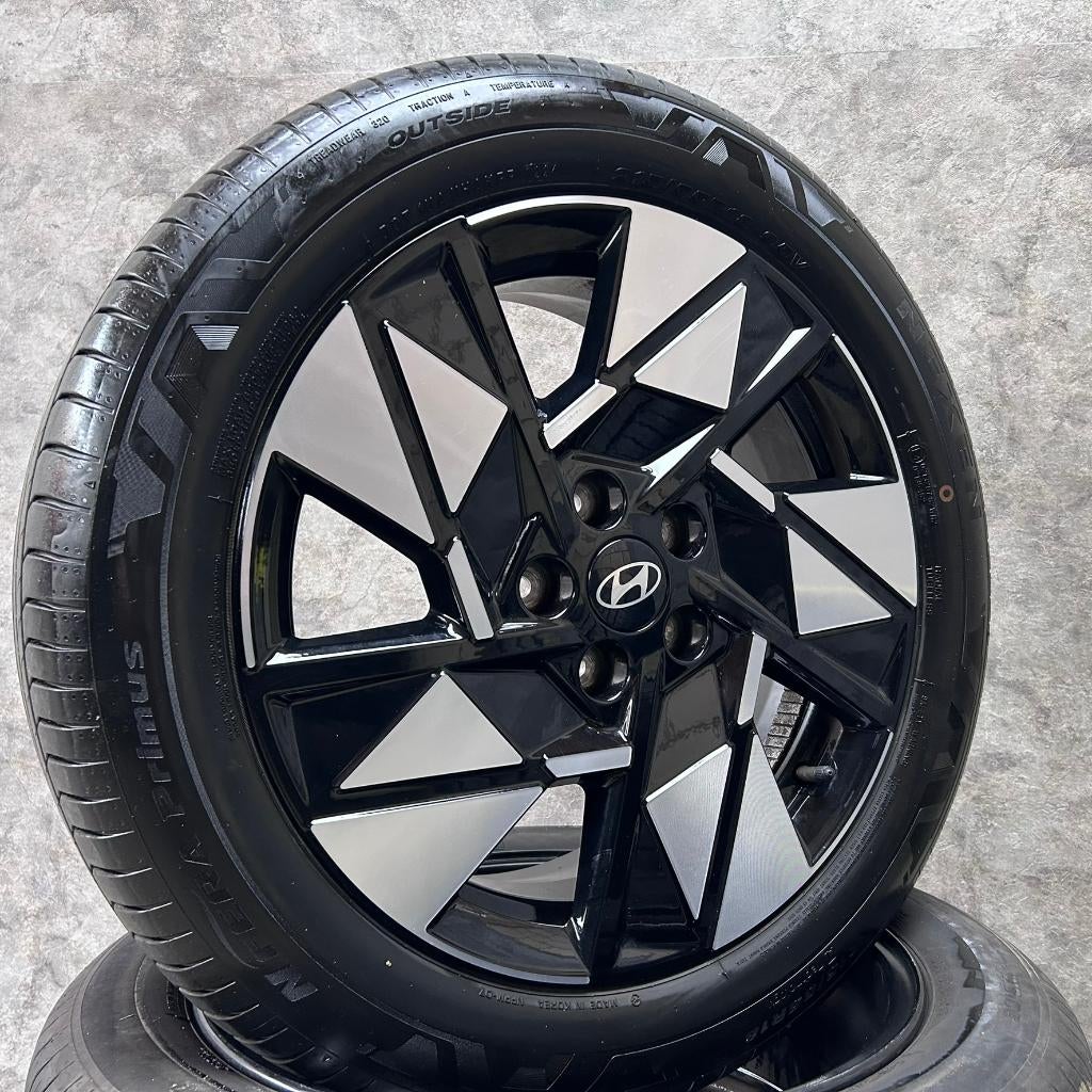 18 inch originele velgen + zomerbanden Hyundai Kona, 18 inch, 215 mm, Banden en Velgen, Nieuw