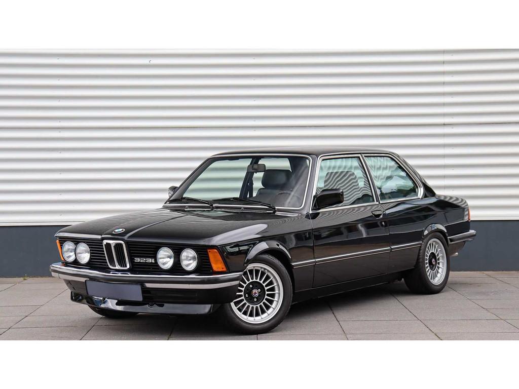 BMW - 3-serie - 323i - V6 - 1983 - Gerestaureerd - Oldtimer, Auto's, Oldtimers, Zwart, Bedrijf, Handgeschakeld, Sedan