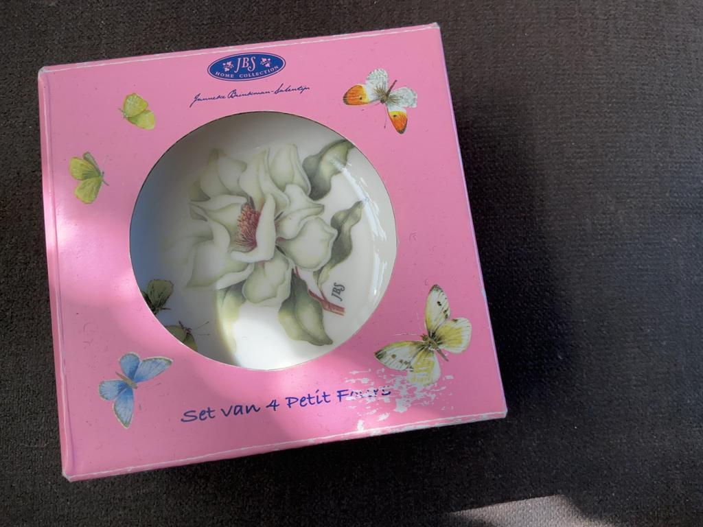 Nieuw 4 Petit Four schaaltjes Janneke Brinkman, Ophalen, Nieuw, Schaal of Schalen, Overige stijlen