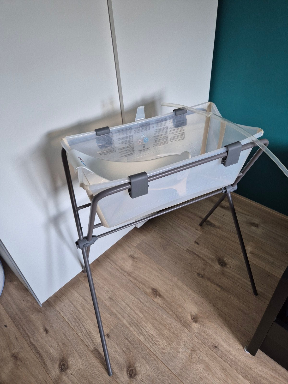Stokke flexi bath met standaard, Ophalen, Zo goed als nieuw, Badje, Standaard