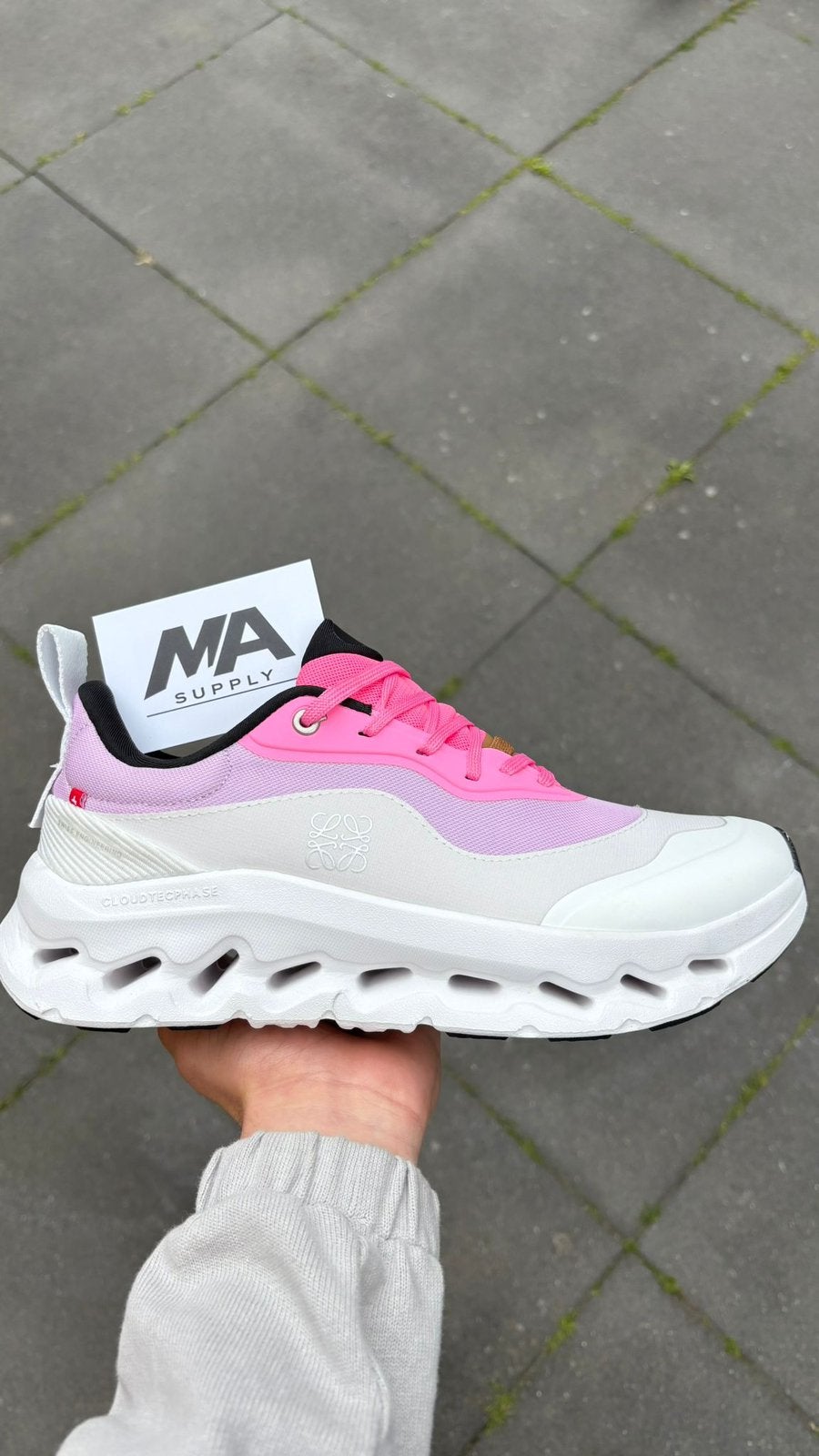 ️⚠️ Loewe x Oncloud Pink/White, 👟🌸⚪️, Ophalen of Verzenden, Nieuw, Wit