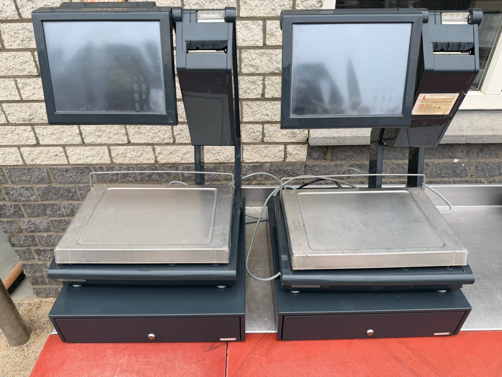 2 bizerba kassa weegschalen gekoppeld met kassalade, Ophalen, Zo goed als nieuw