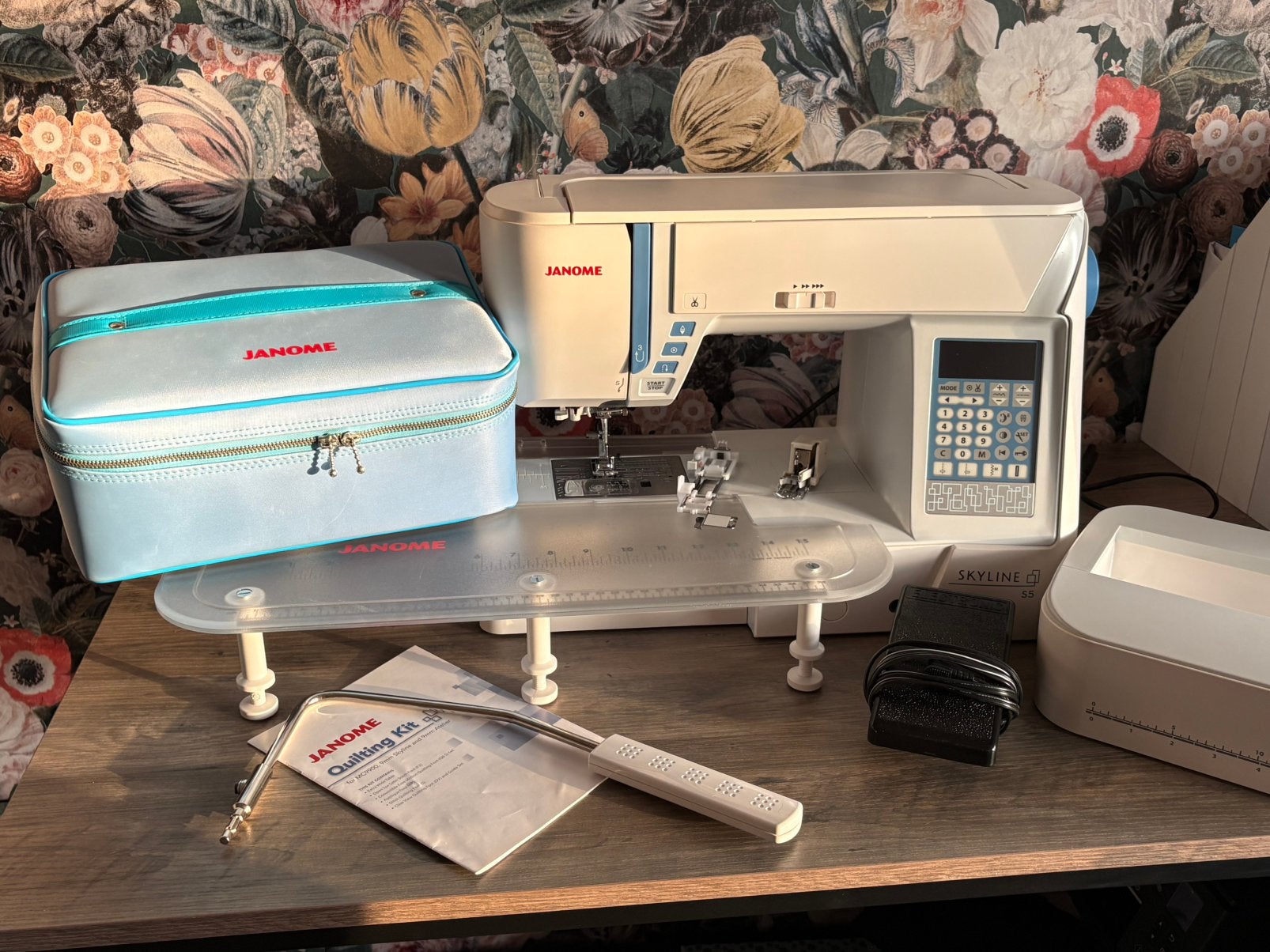 Janome Skyline S5 Naai-Quiltmachine compleet, Ophalen, Zo goed als nieuw, Naaimachine, Janome