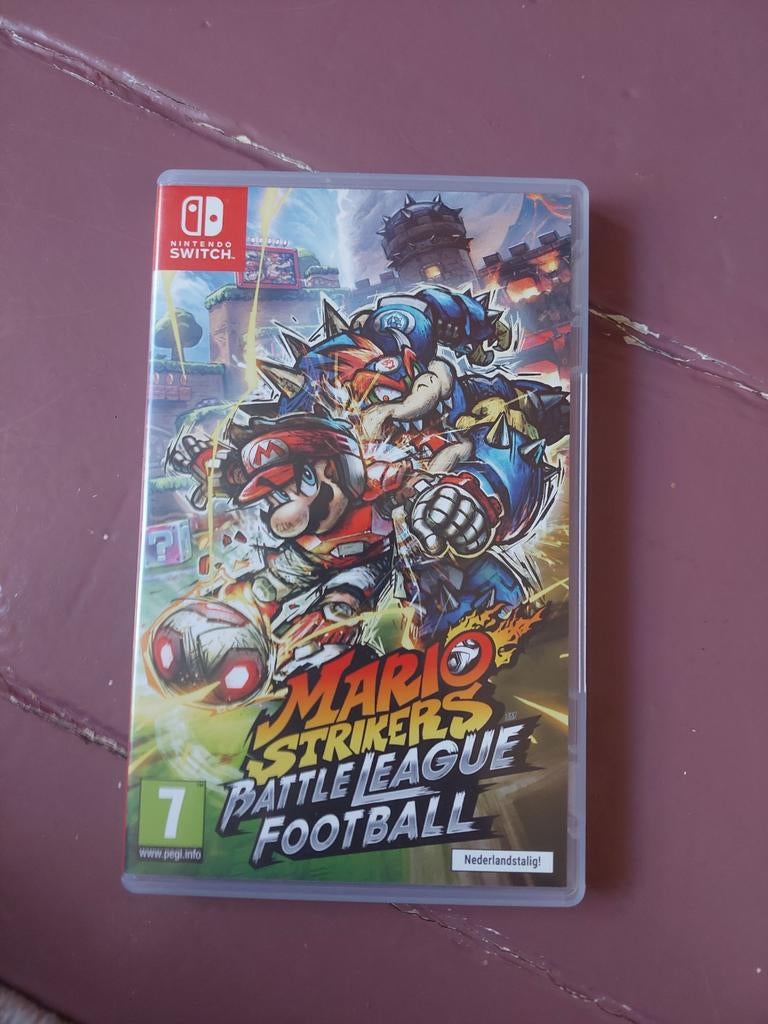 Mario Strikers: Battle League Football - Nintendo Switch, Ophalen of Verzenden, Zo goed als nieuw, Eén computer, 3 spelers of meer