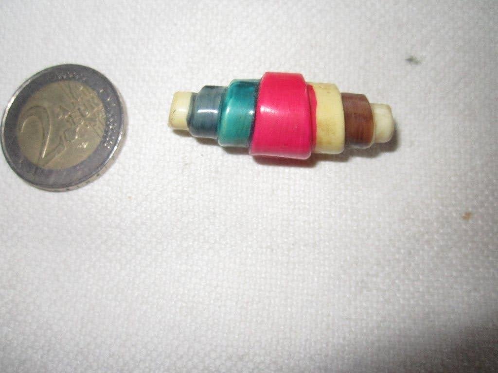 33.  Oude broche, celluloid, Ophalen, Overige materialen, Broche