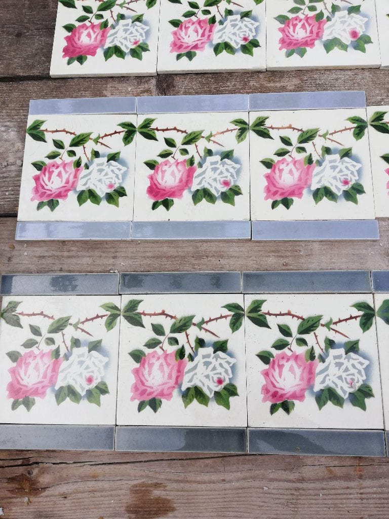 29 stuks art nouveau tegels met prachtige rozenrand, Ophalen