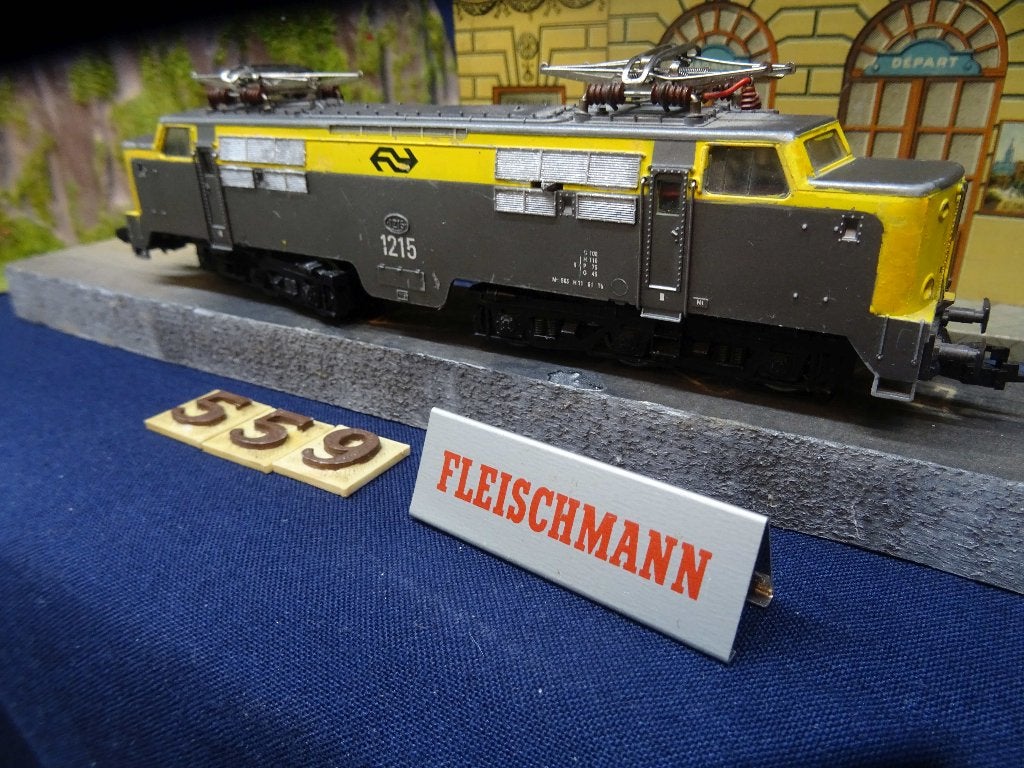 559=Fleischmann 4372 van de Nederlandse spoorwegen.    87, Hobby en Vrije tijd, Gebruikt, Fleischmann, Ophalen of Verzenden, Gelijkstroom