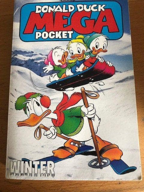 Donald Duck mega pocket, Ophalen of Verzenden, Zo goed als nieuw, Fictie algemeen