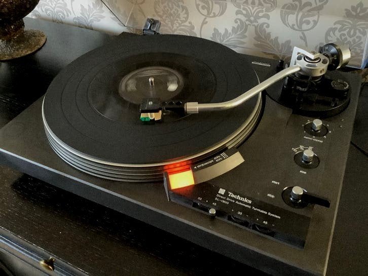 technics SL1900 vol auto refurbished met Garantie, Automatisch, Refurbished, Ophalen of Verzenden, Platenspeler