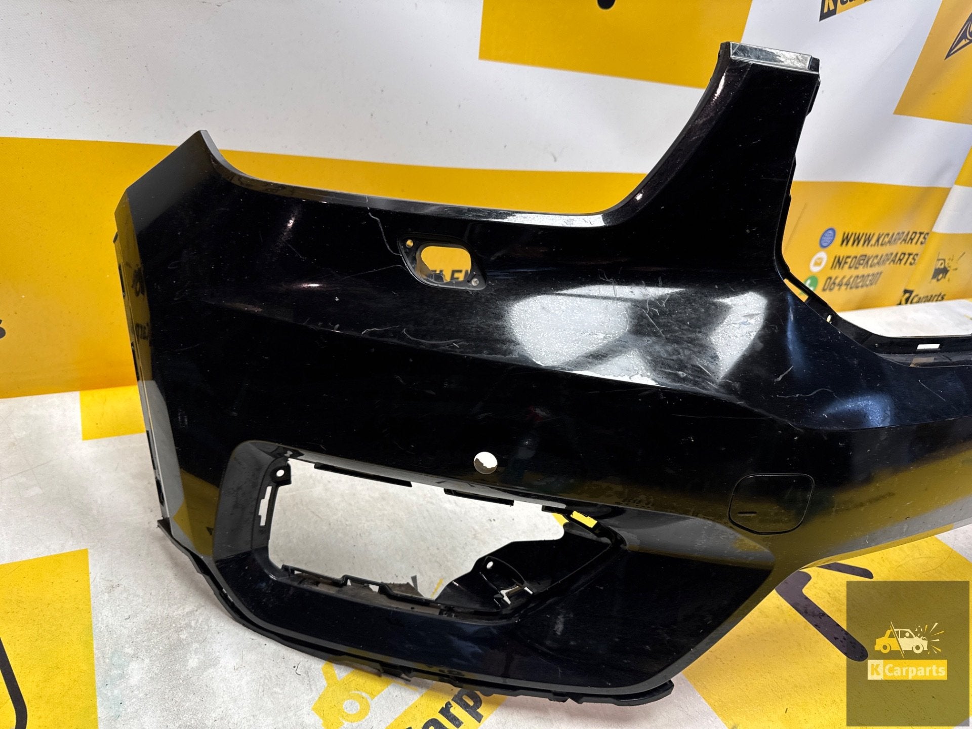 Bumper Volvo XC40 Voorbumper PDC KLS 31449359 Origineel, Info@fabrikant.eu, Ophalen of Verzenden, Volvo, Bumper
