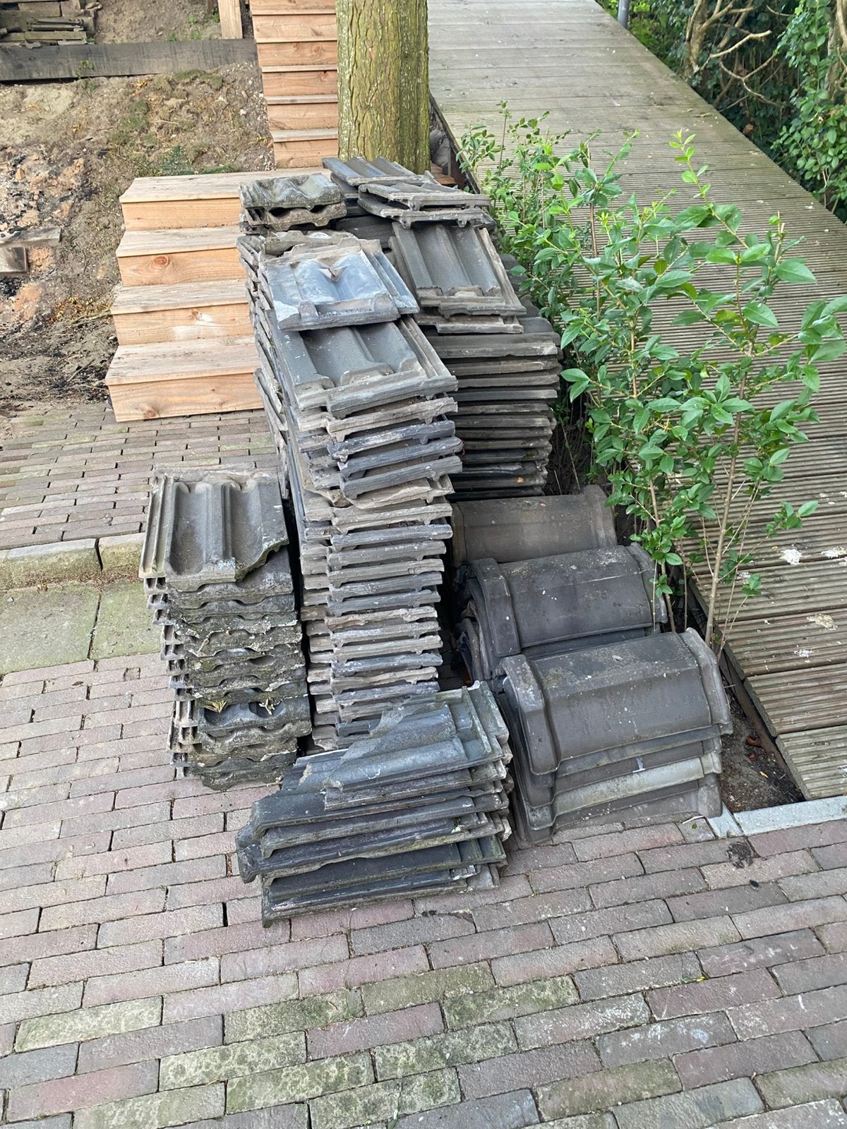 Dakpannen voor elk aannemelijk bod, Doe-het-zelf en Verbouw, Dakpannen en Dakbedekking, Ophalen, Gebruikt, Steen of Klei, 15 m² of meer