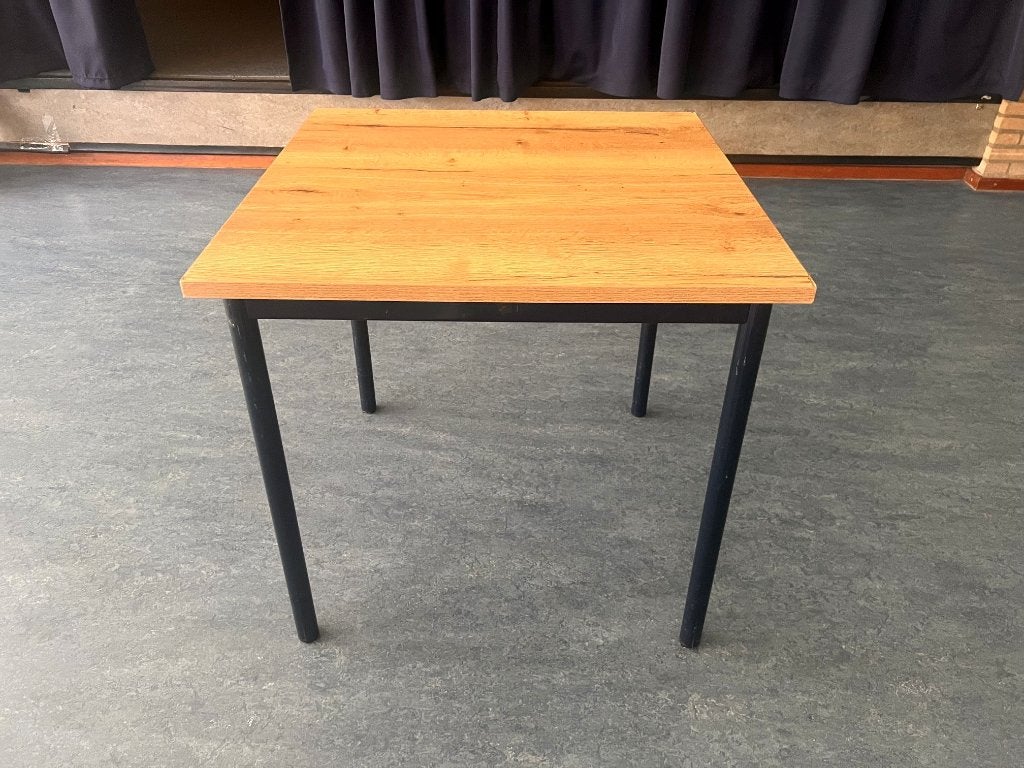 25x tafel 80x80 (Halifax eiken motief), Ophalen, 25 tot 50 cm, Vierkant, 50 tot 100 cm