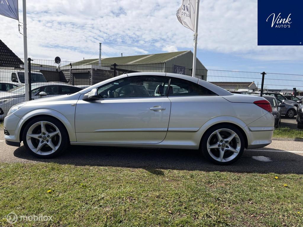 Opel Astra TwinTop 1.6 111 Edition | Leer | Hardtop Cabrio |, Auto's, Opel, Voorwielaandrijving, 745 kg, 15 km/l, Gebruikt