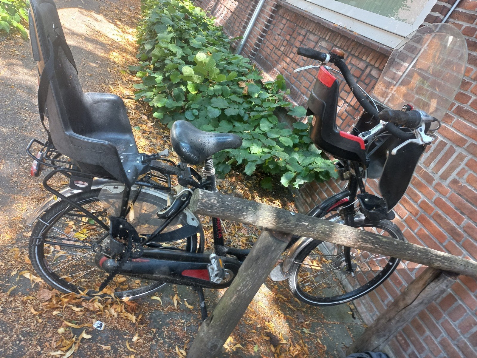 Sparta fiets met kinderzitjes de band is zacht achter, Terugtraprem, Sparta, Versnellingen, Ophalen of Verzenden