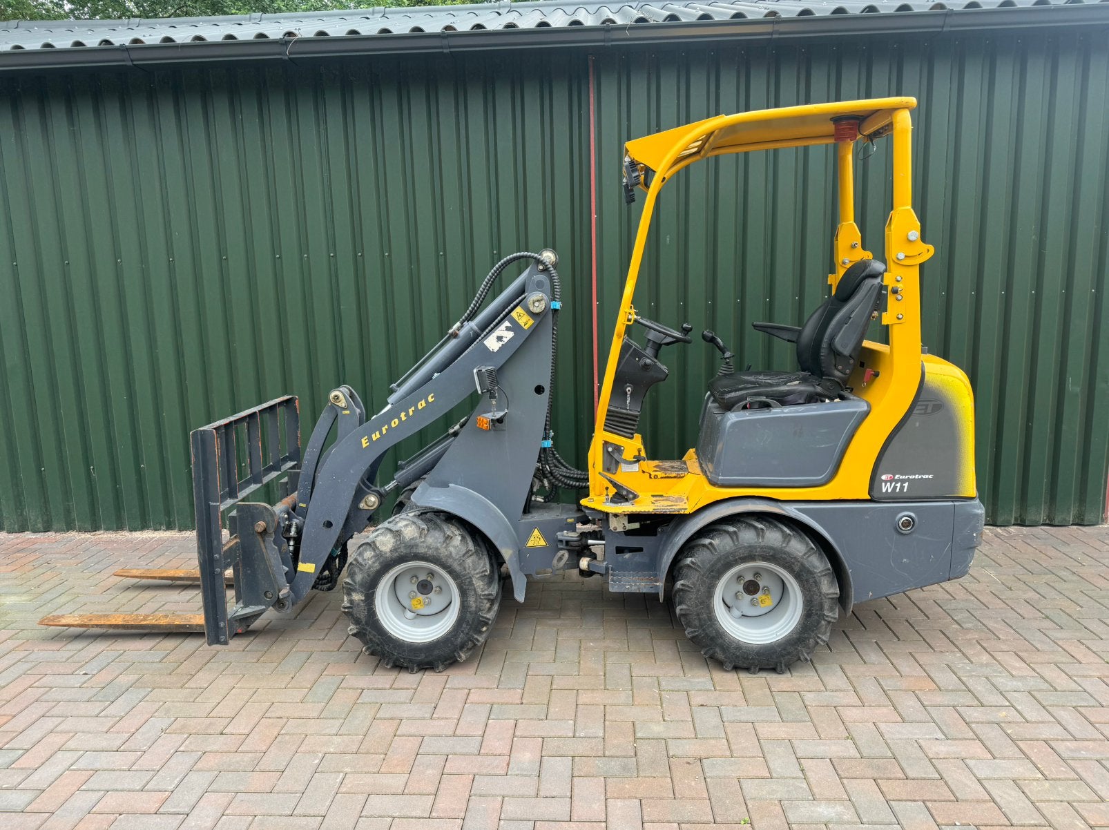 Eurotrac w11 shovel compleet mini shovel, Ophalen of Verzenden, Overige typen