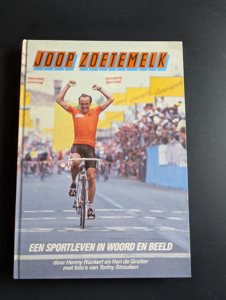 Joop Zoetemelk, Een sportleven in woord en beeld, Ophalen of Verzenden, Gelezen, Lopen en Fietsen