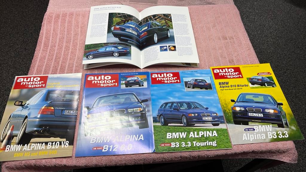 Diverse alpina folders, Auto diversen, Ophalen of Verzenden