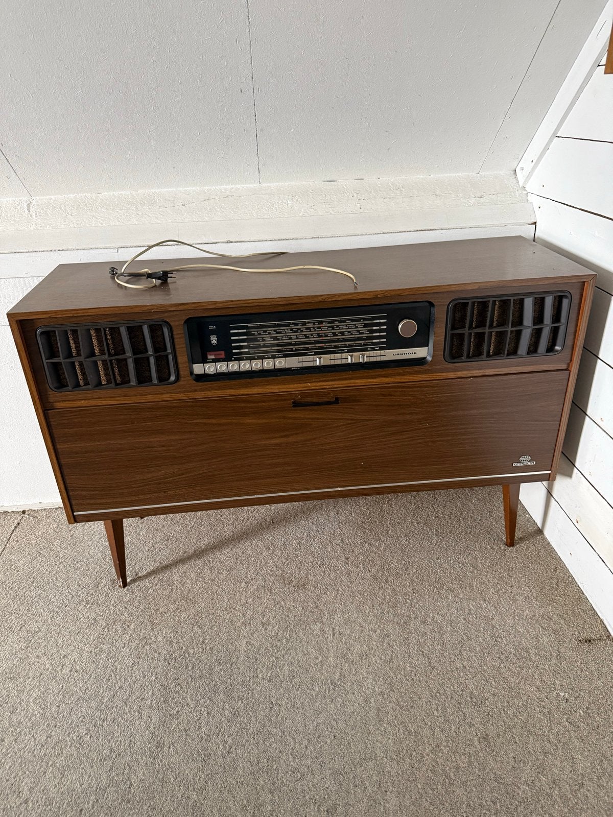 Vintage Grundig Radio Meubel met Platenspeler, Ophalen, Gebruikt, Grundig