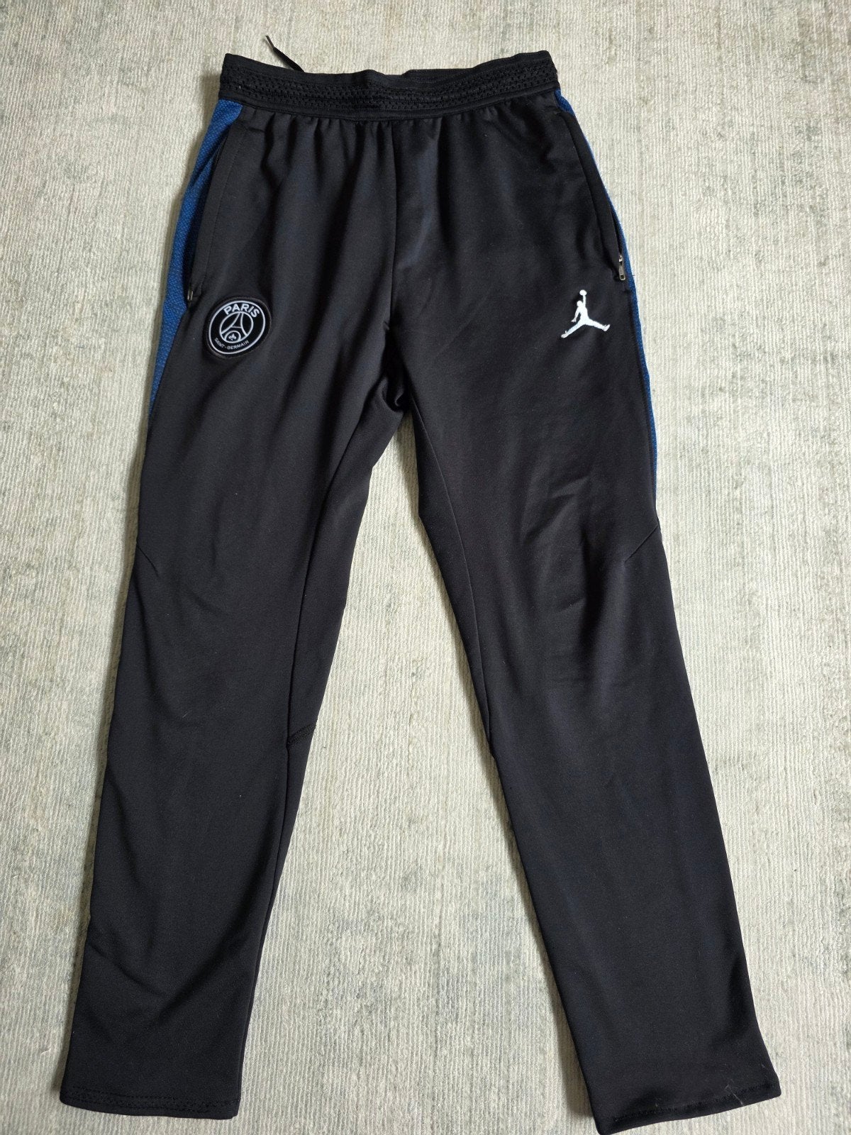 Nike Jordan x PSG trainingsbroek 134/140, Ophalen of Verzenden, Gebruikt, Jongen, Broek