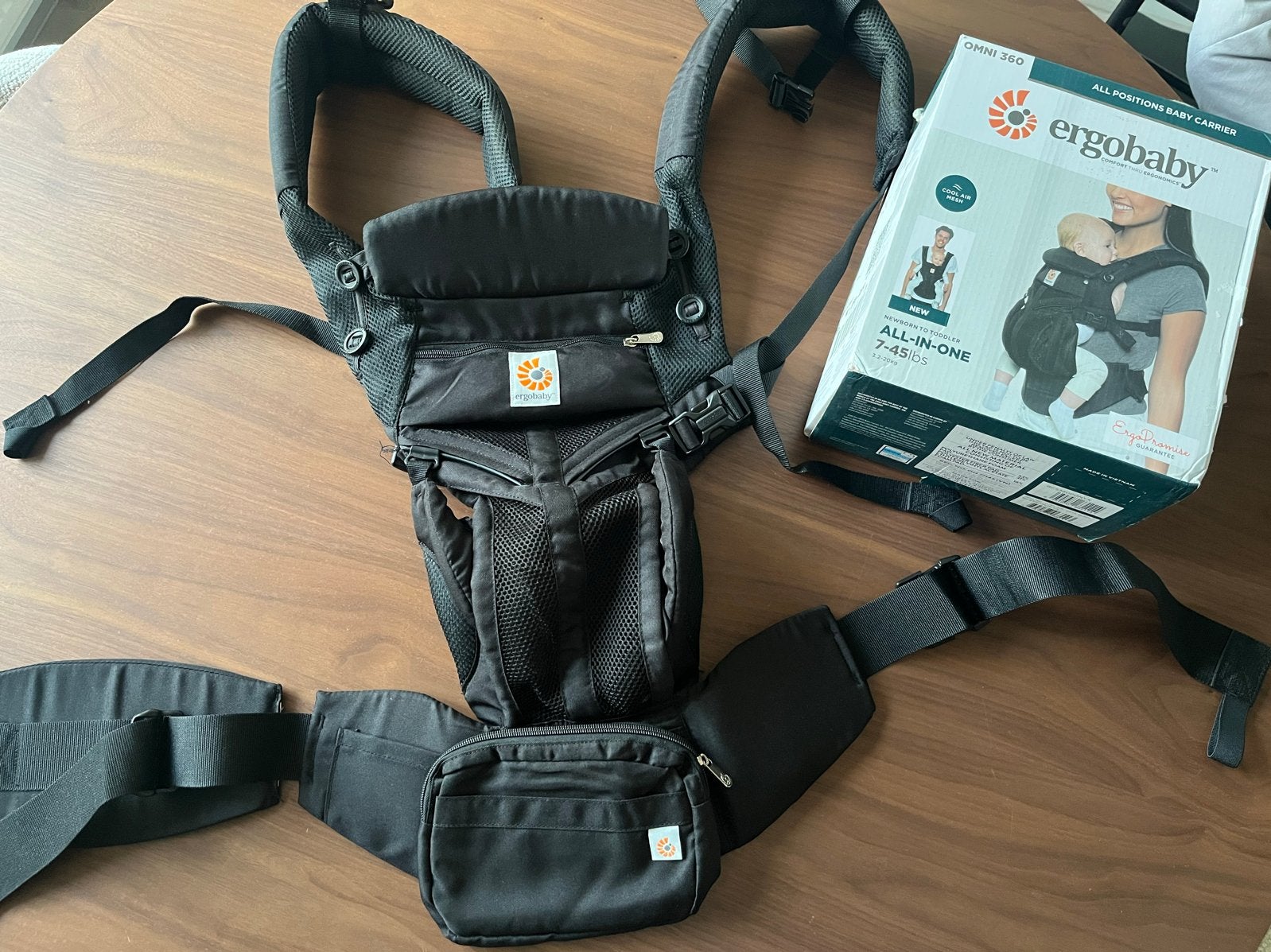 Ergobaby Omni 360 Cool Air Mesh Draagzak Zwart - Nieuw, Overige merken, Nieuw, Ophalen of Verzenden, Buik, Rug of Zij