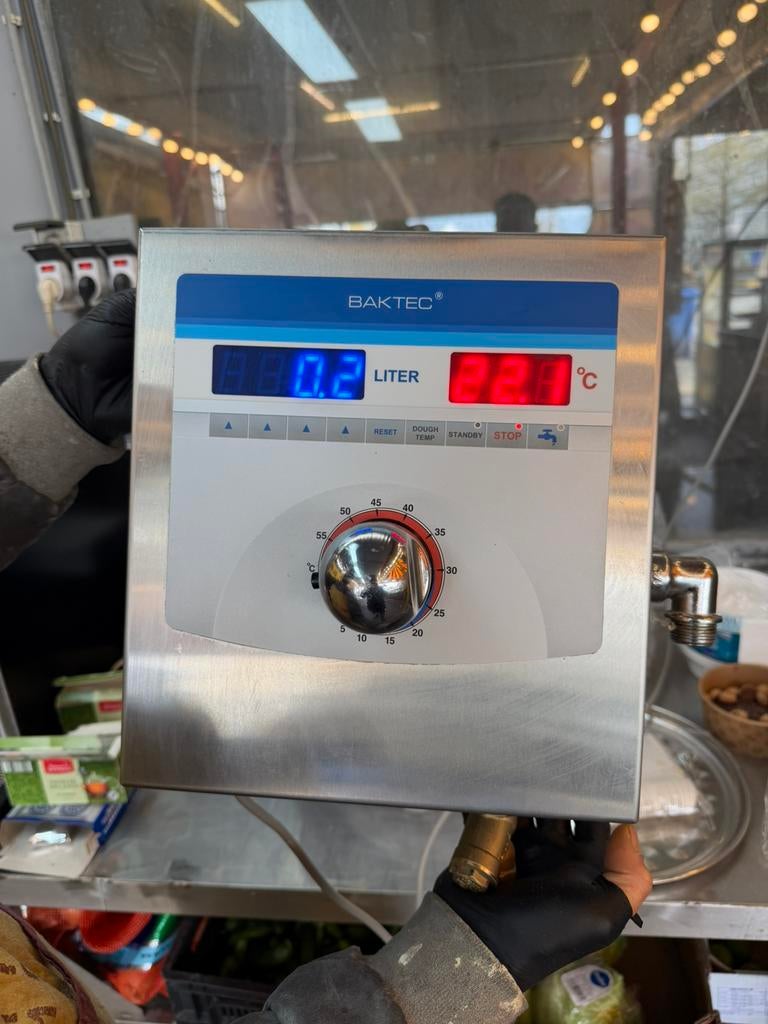 Baktec WATER DOSEREN EN MENGEN, Ophalen of Verzenden, Bakkerij en Slagerij
