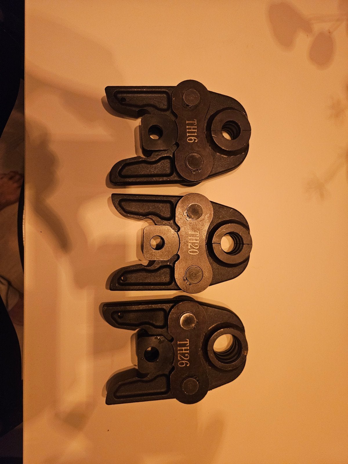 TH16, TH20, TH26 persbekken voor 120 euro, Ophalen, Nieuw, Overige typen