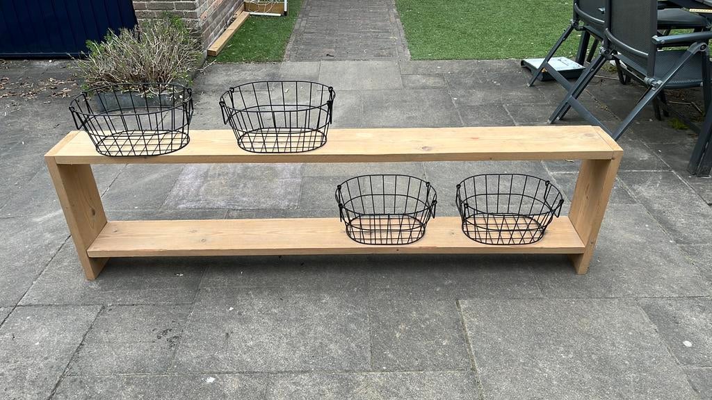 Steigerhouten schoenenkast/schoenenrek met metalen mandjes, Ophalen, Zo goed als nieuw