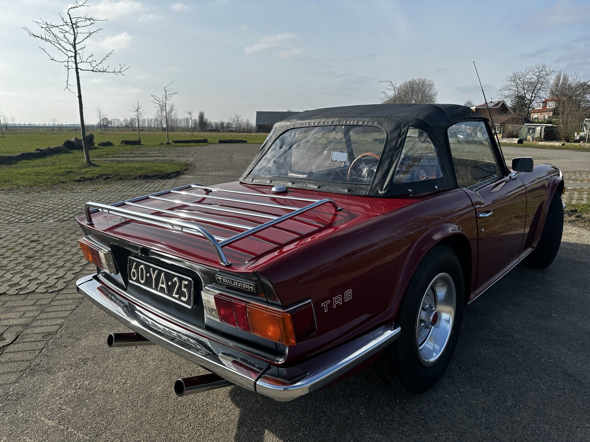 Triumph TR6 (bj 1973), foto 11