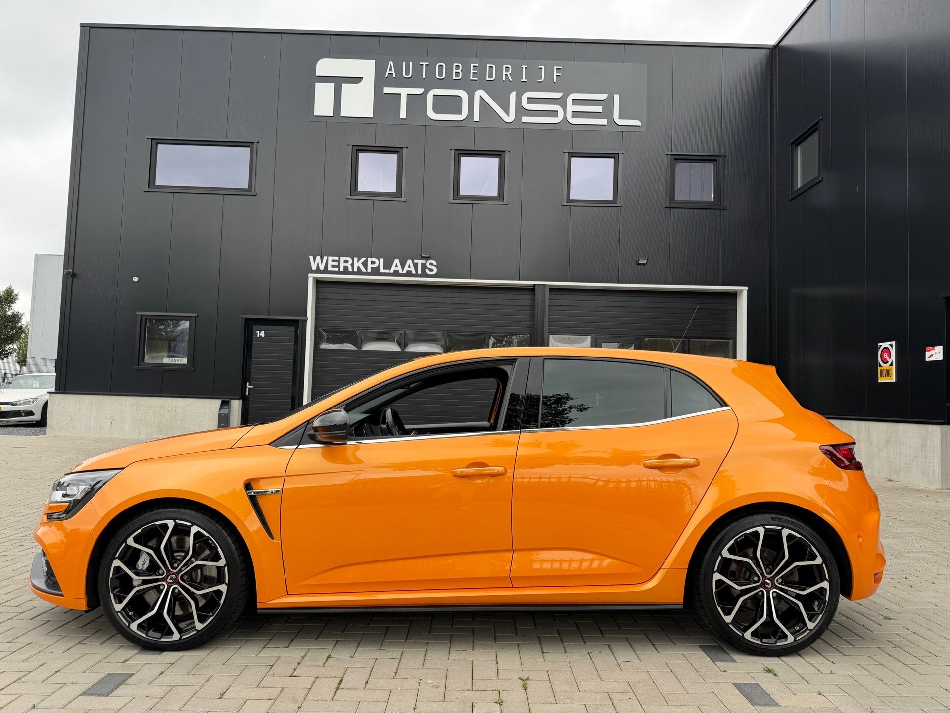 Renault Mégane 1.8 TCe 280 RS EDC / Alcantara / Blind Spot, Auto's, 12 maanden, Gebruikt, Alcantara, Bedrijf