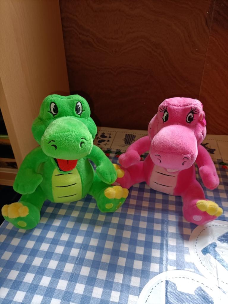 Dino en Dina knuffels Julianatoren 19 cm groot, Ophalen of Verzenden, Zo goed als nieuw, Overige typen