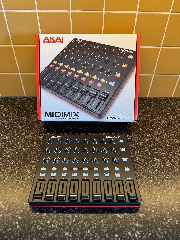 AKAI Midimix / DAW Controller ZGAN, Ophalen of Verzenden, Zo goed als nieuw