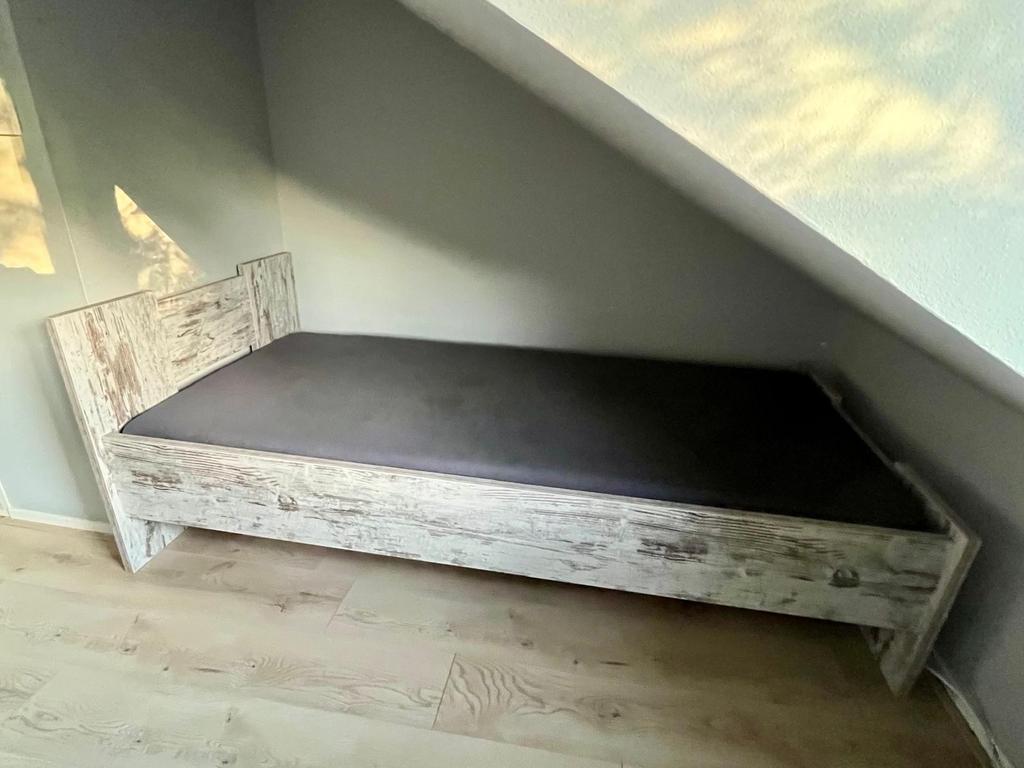 Eenpersoonsbed met kledingkast, Ophalen, Gebruikt, Eenpersoons, Bruin