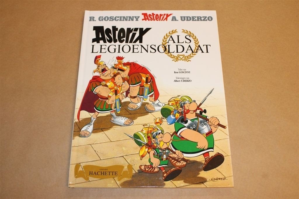 Asterix als legioensoldaat - Hardcover, Boeken, Eén stripboek, Ophalen of Verzenden, Zo goed als nieuw
