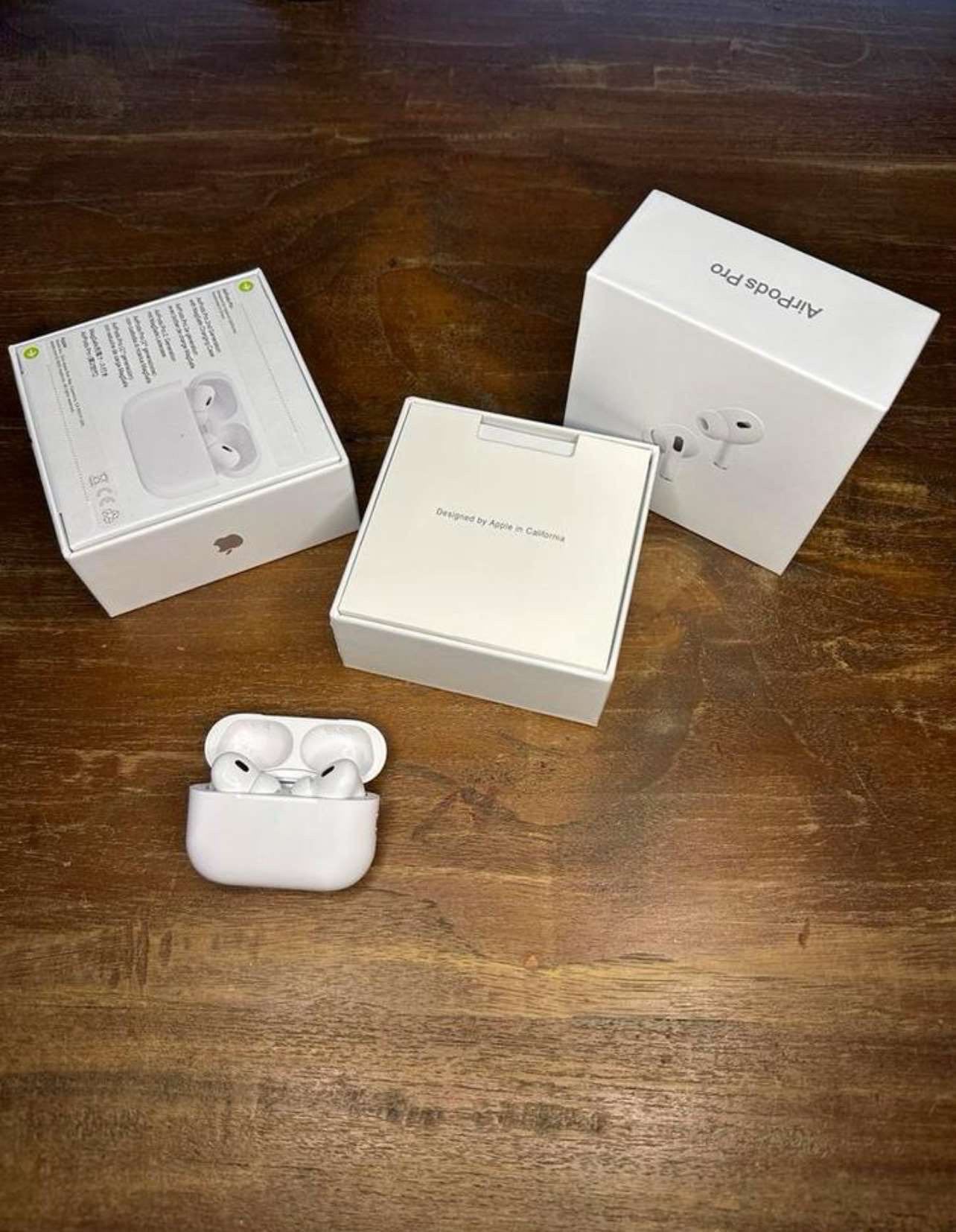 Nieuwe airpods pro 2, Telecommunicatie, Mobiele telefoons | Oordopjes, Ophalen of Verzenden, Nieuw