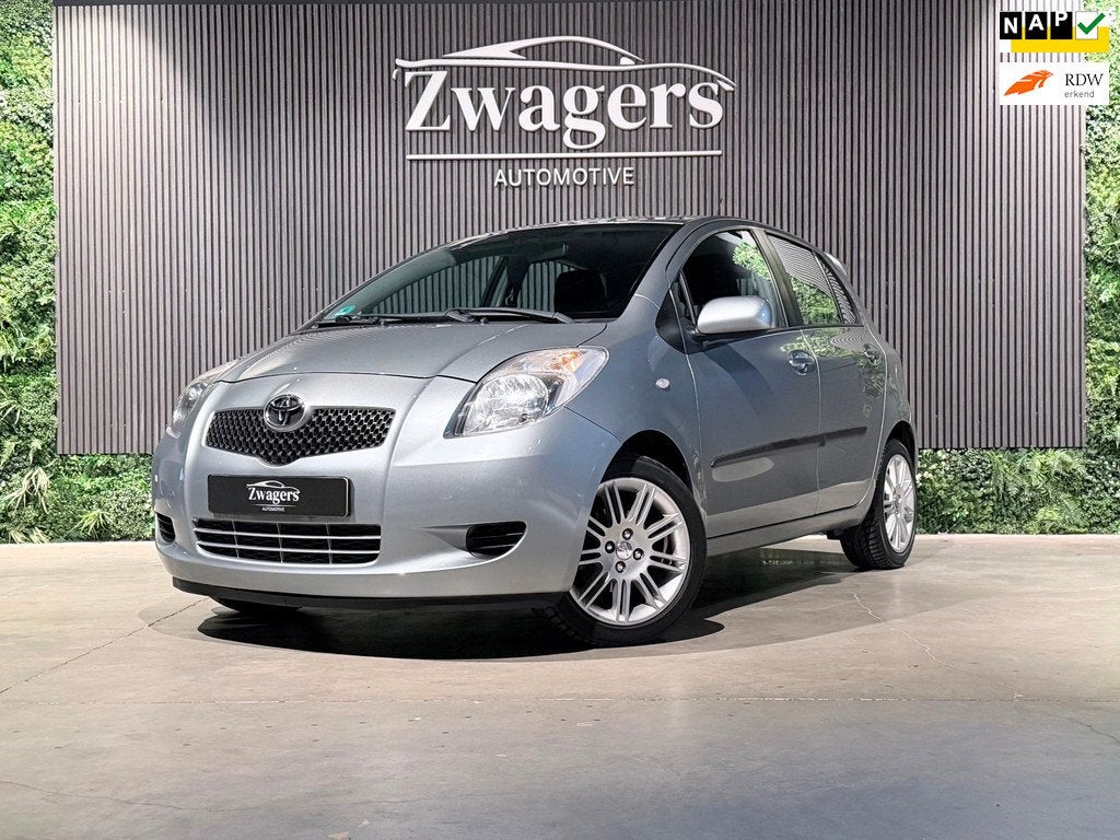 Toyota Yaris 1.3 VVTi Sol | Airco | 5.drs |, Auto's, Toyota, Voorwielaandrijving, Stof, Zwart, 4 cilinders