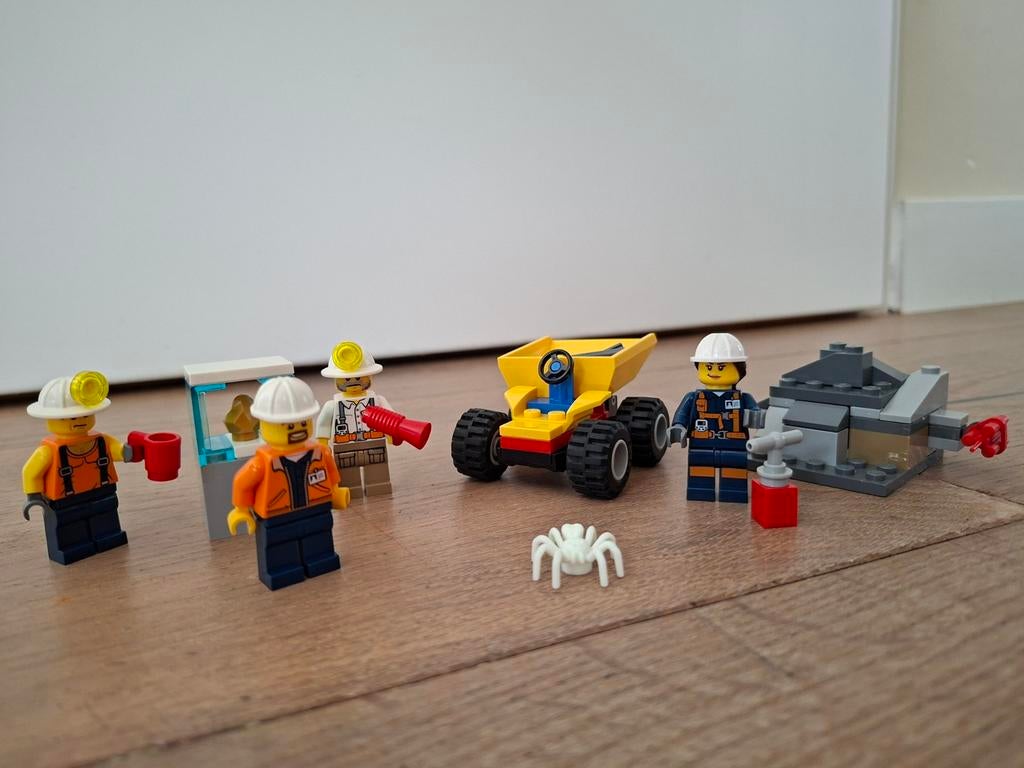 Lego city mijnbouwteam 60184, Ophalen of Verzenden, Zo goed als nieuw