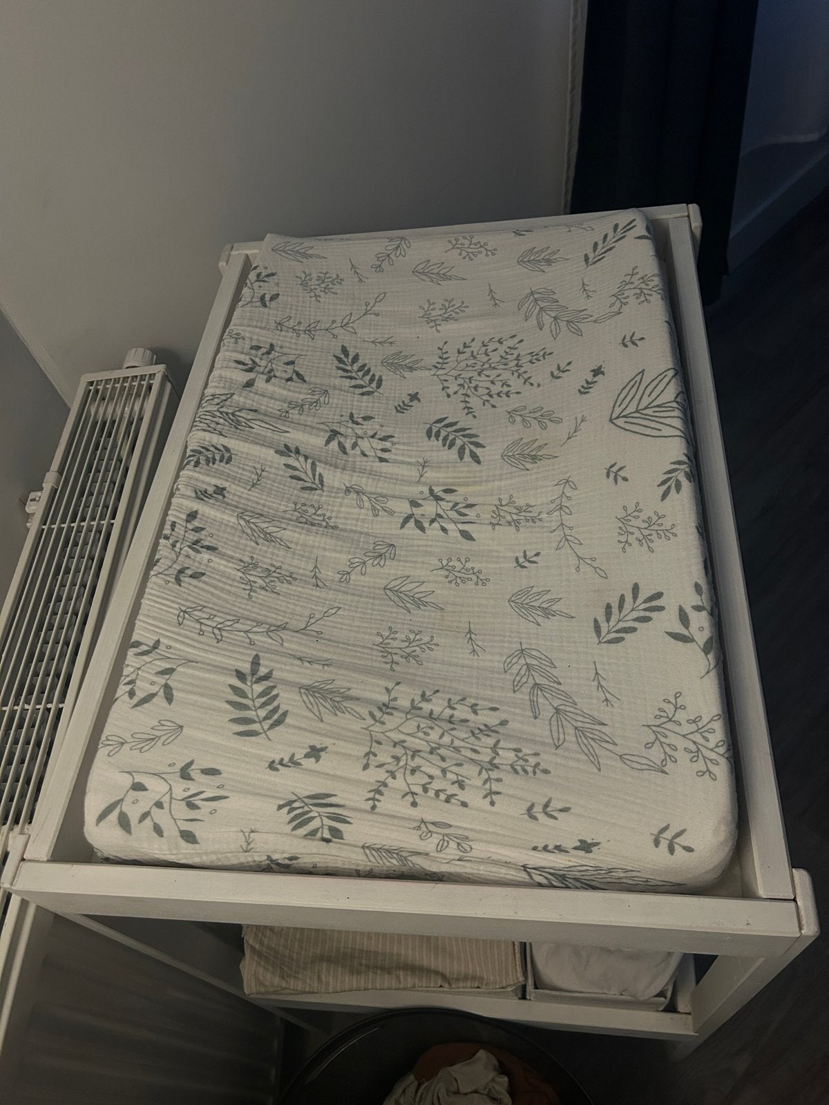 FREE IKEA Commode/Verschoontafel - Opknapper, Ophalen, Gebruikt, 50 tot 70 cm, 75 tot 100 cm