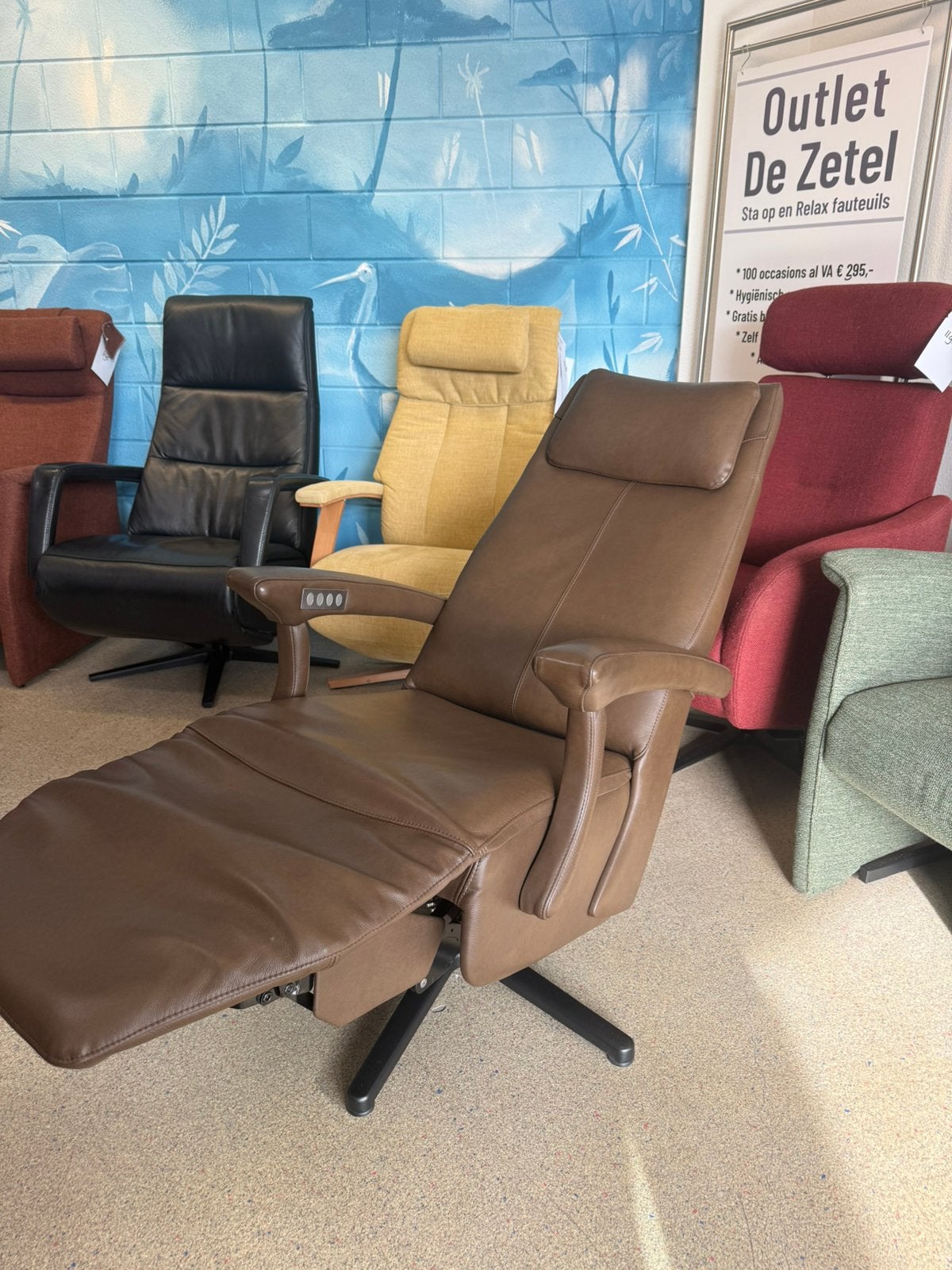 Dat Zit sta op elektrische relax stoel gratis bezorging, Ophalen of Verzenden, Zo goed als nieuw, Leer, Ruim 100 stoelen in wlle kleuren en maten