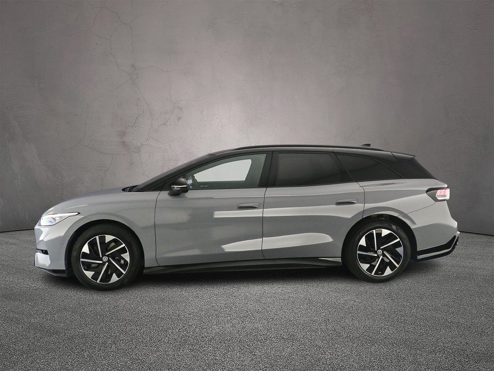Volkswagen ID.7 Tourer, Auto's, Automaat, 681 km, Achterwielaandrijving, Euro 6