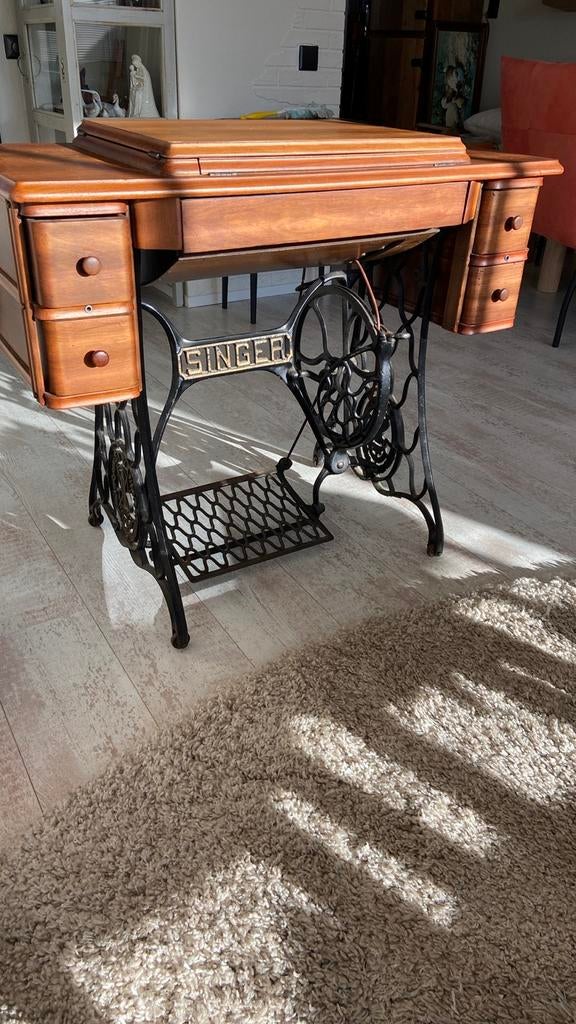 Antieke Singer Naaimachine met Houten Kast, Ophalen of Verzenden