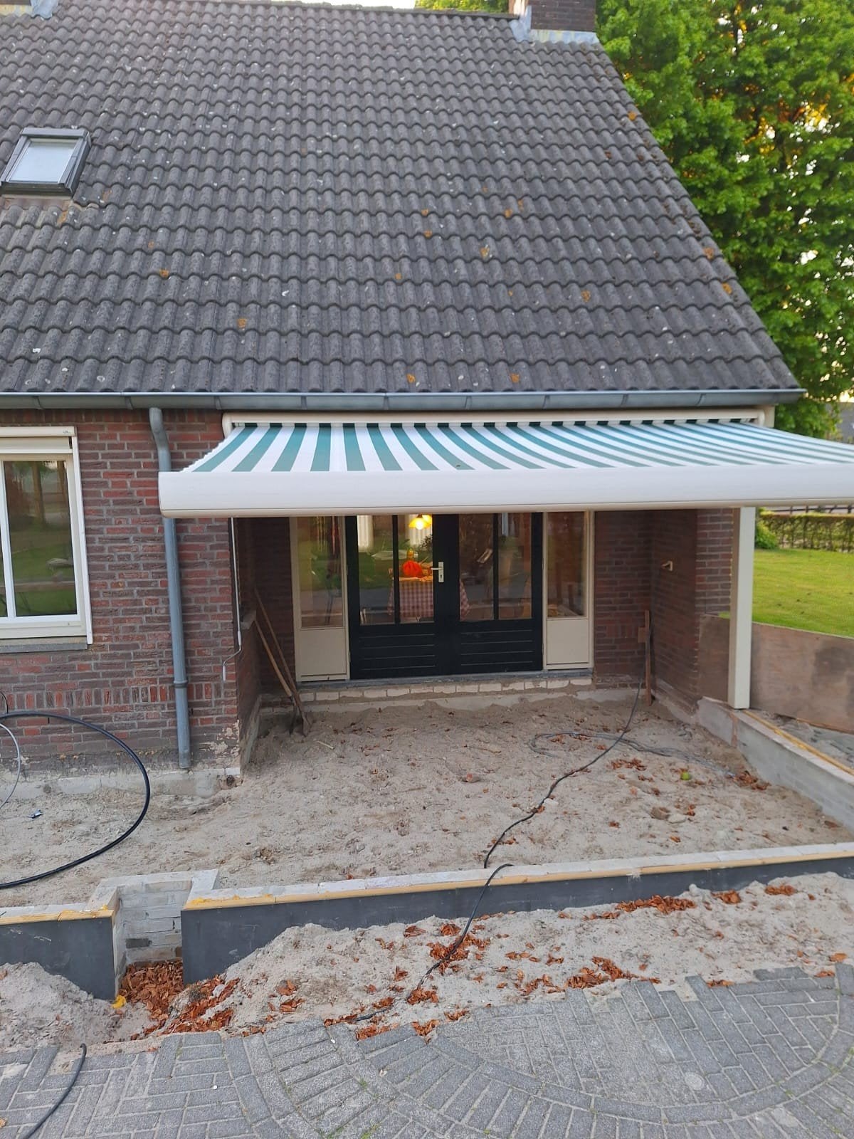 Zonneluifel 370 cm breed, 225 cm diep, Minder dan 150 cm, Ophalen, Markies