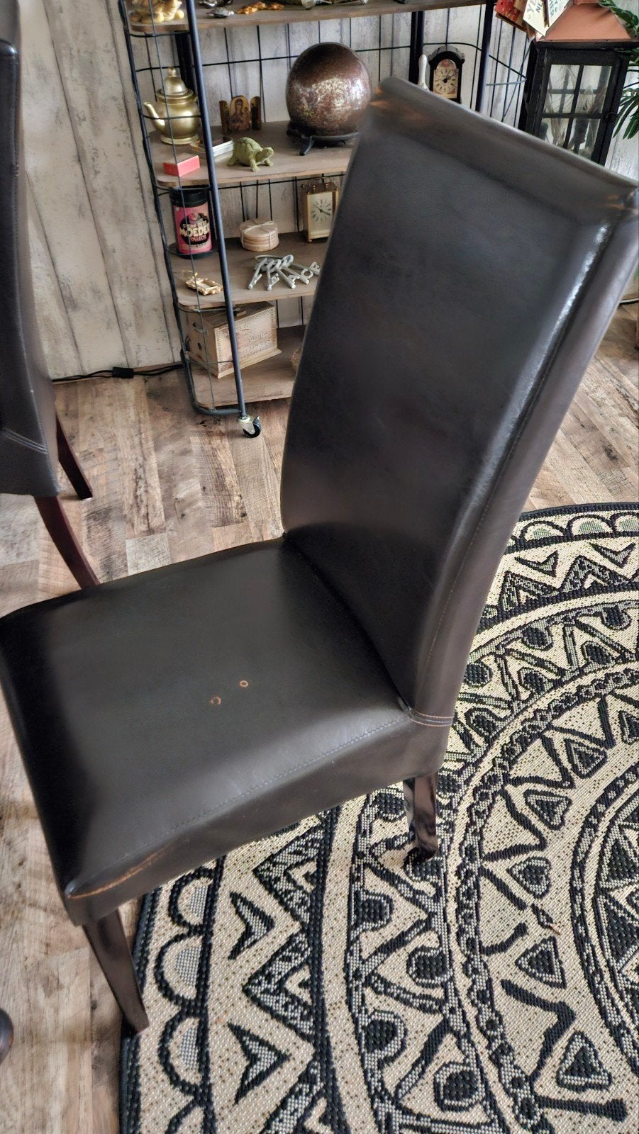 2 stoelen., Ophalen, Gebruikt, Bruin, Twee