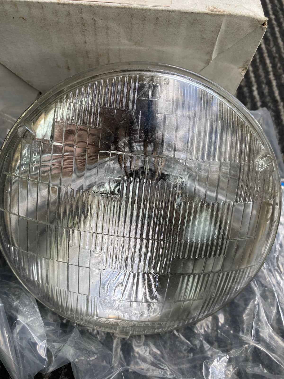 2x Sealed Beam Koplamp H4 met E-keur en stadslicht 12V, Ophalen of Verzenden, Nieuw, Universele onderdelen