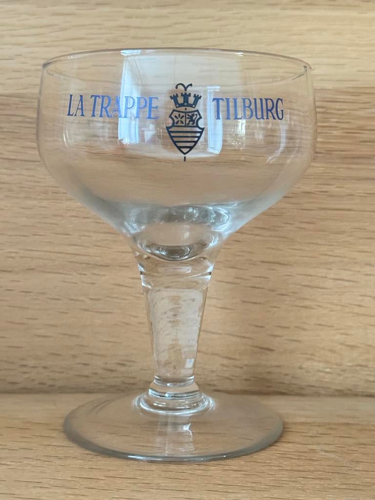 La Trappe Tilburg Bierglas, Ophalen of Verzenden, Zo goed als nieuw, Glas of Glazen, La Trappe