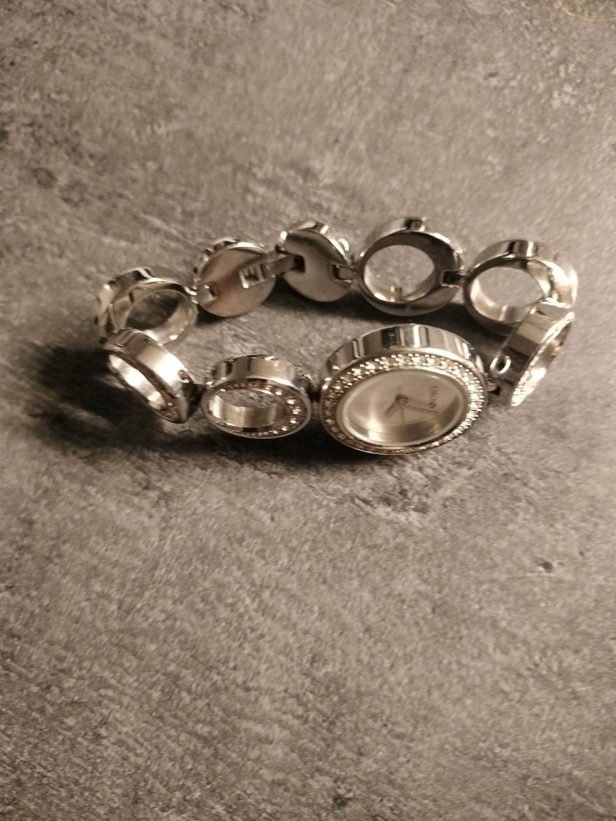 DKNY Dames Polshorloge met Strass - Zilverkleurig, Sieraden, Tassen en Uiterlijk, Horloges | Dames, Staal, Gebruikt, Staal, DKNY